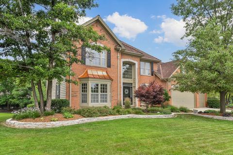 1580 Camden Pl, Wheaton, IL 60189 photo 1