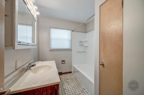 841 Edgewater Dr, Naperville, IL 60540 photo 19