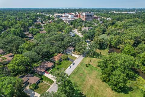 841 Edgewater Dr, Naperville, IL 60540 photo 25