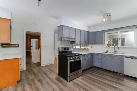 9 Ridgemont Rd, Normal, IL 61761 photo 5