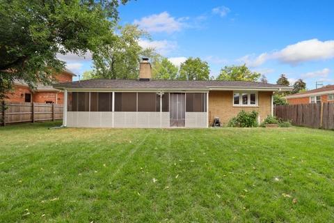 2561 Suffield St, Des Plaines, IL 60016 photo 24