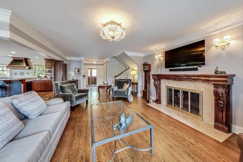 770 E Greenview Rd, Itasca, IL 60143 photo 8