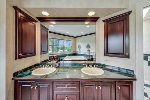 770 E Greenview Rd, Itasca, IL 60143 photo 25
