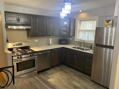 9529 S Prairie Ave, Chicago, IL 60628 photo 6