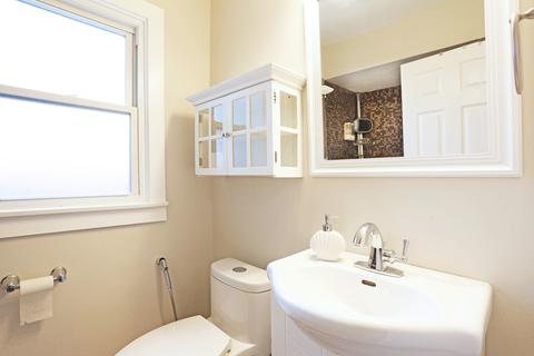 210 N Main St, Mount Prospect, IL 60056 photo 13