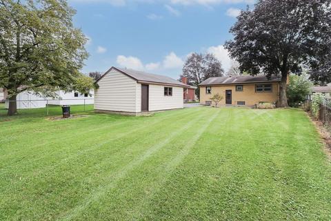 449 Vassar Ln, Des Plaines, IL 60016 photo 24