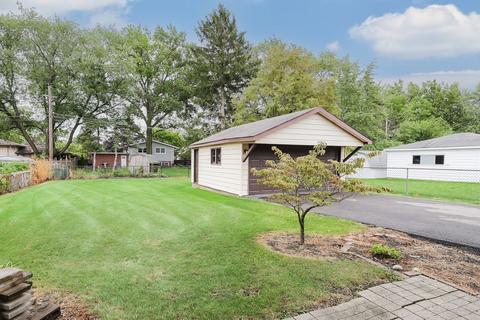449 Vassar Ln, Des Plaines, IL 60016 photo 21