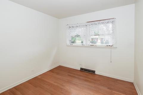 449 Vassar Ln, Des Plaines, IL 60016 photo 16