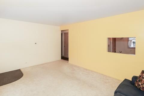 449 Vassar Ln, Des Plaines, IL 60016 photo 5