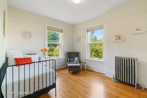 1136 E 48th St, Chicago, IL 60615 photo 18