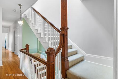1136 E 48th St, Chicago, IL 60615 photo 13