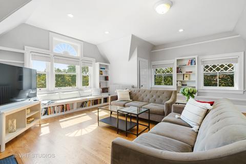 1136 E 48th St, Chicago, IL 60615 photo 21