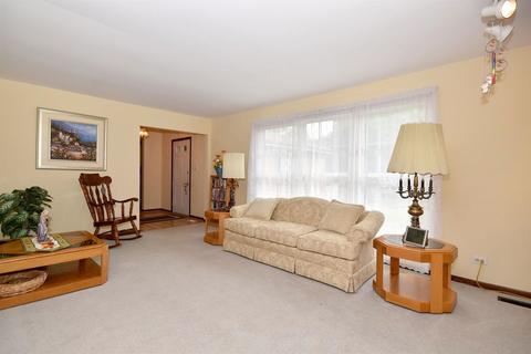 1616 S Lorraine Rd, Wheaton, IL 60189 photo 3