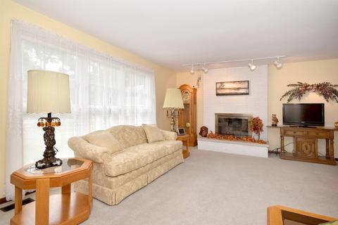 1616 S Lorraine Rd, Wheaton, IL 60189 photo 4