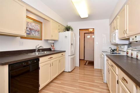 1616 S Lorraine Rd, Wheaton, IL 60189 photo 8