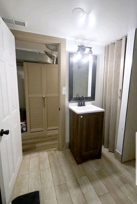 822 E 47th Pl, Chicago, IL 60615 photo 33