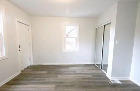 822 E 47th Pl, Chicago, IL 60615 photo 22