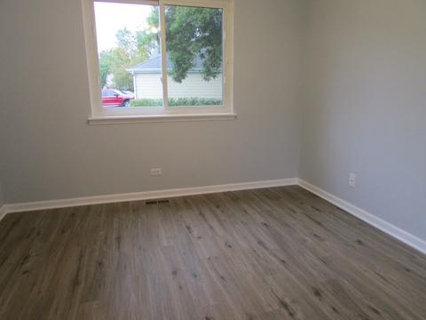 686 Scanlon Dr #A1, Wheeling, IL 60090 photo 13