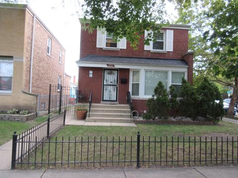 2757 W Farwell Ave, Chicago, IL 60645 photo 2