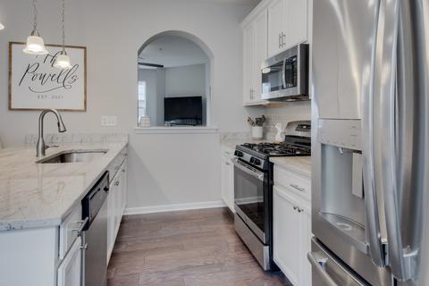 1114 Evergreen Ave, Des Plaines, IL 60016 photo 5