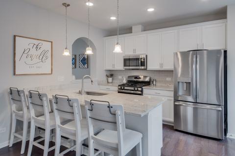 1114 Evergreen Ave, Des Plaines, IL 60016 photo 4