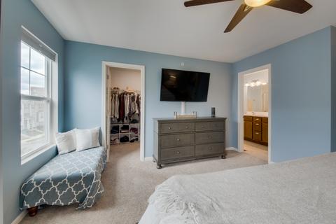 1114 Evergreen Ave, Des Plaines, IL 60016 photo 19
