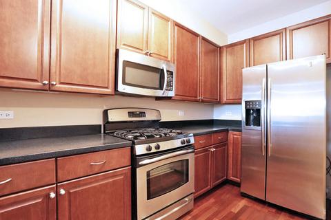 1 Itasca Pl #304, Itasca, IL 60143 photo 8