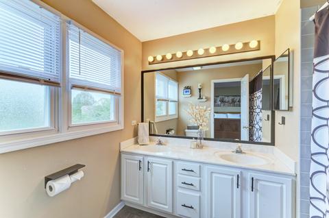 1815 Olde Mill Rd, Plainfield, IL 60586 photo 17