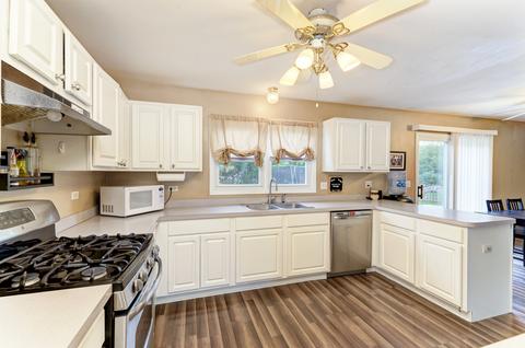 1815 Olde Mill Rd, Plainfield, IL 60586 photo 6