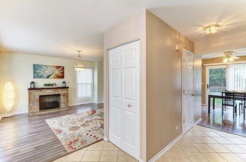 1815 Olde Mill Rd, Plainfield, IL 60586 photo 3
