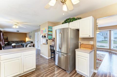 1815 Olde Mill Rd, Plainfield, IL 60586 photo 7