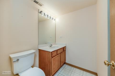 945 Symphony Dr, Aurora, IL 60504 photo 23