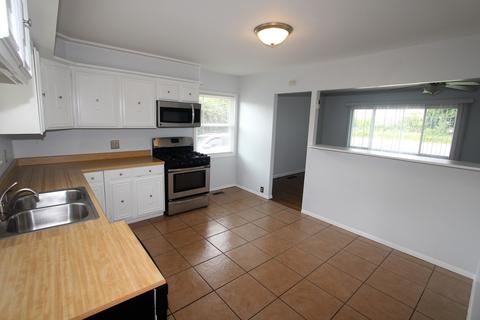 15714 S Joliet Rd, Plainfield, IL 60544 photo 7