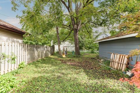 1004 Summit St, Bloomington, IL 61701 photo 33