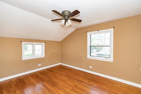 229 E Washington St, Des Plaines, IL 60016 photo 19