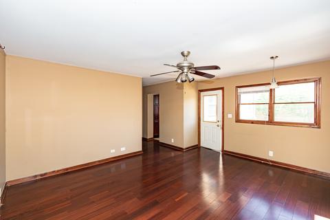 229 E Washington St, Des Plaines, IL 60016 photo 15