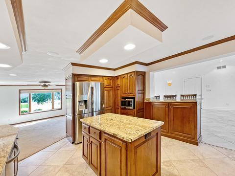 652 W Florence Rd, Freeport, IL 61032 photo 20
