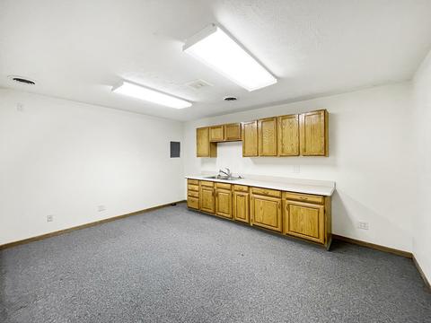 652 W Florence Rd, Freeport, IL 61032 photo 26