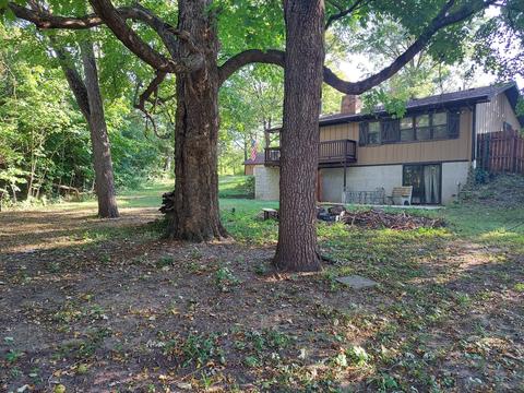 1990 E Old Pine Bluff Rd, Morris, IL 60450 photo 4