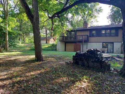 1990 E Old Pine Bluff Rd, Morris, IL 60450 photo 3