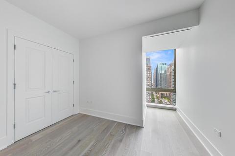 363 E Wacker Dr #1702, Chicago, IL 60601 photo 26