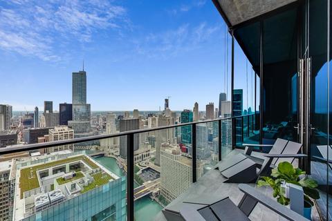 363 E Wacker Dr #1702, Chicago, IL 60601 photo 54
