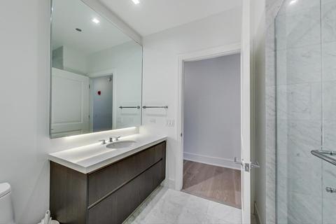 363 E Wacker Dr #1702, Chicago, IL 60601 photo 32