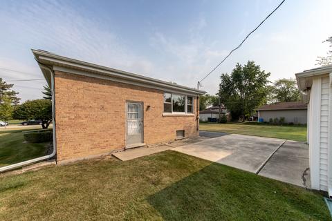 705 Howard Ave, Des Plaines, IL 60016 photo 18