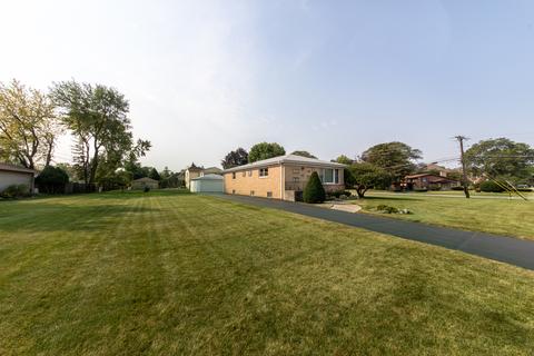 705 Howard Ave, Des Plaines, IL 60016 photo 2