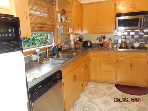 329 Hope Ct, Elgin, IL 60123 photo 7