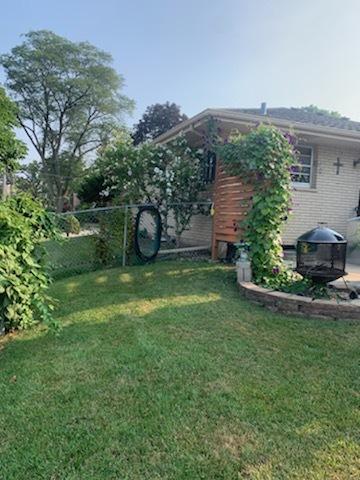 329 Hope Ct, Elgin, IL 60123 photo 26