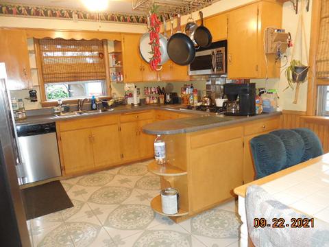 329 Hope Ct, Elgin, IL 60123 photo 4