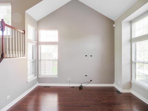 1398 Geneva Ct, Bartlett, IL 60103 photo 5