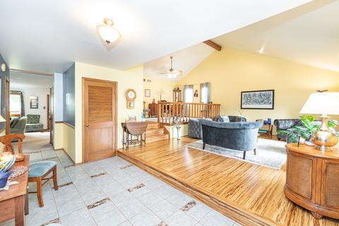 18254 Dejong Ln, Lansing, IL 60438 photo 3